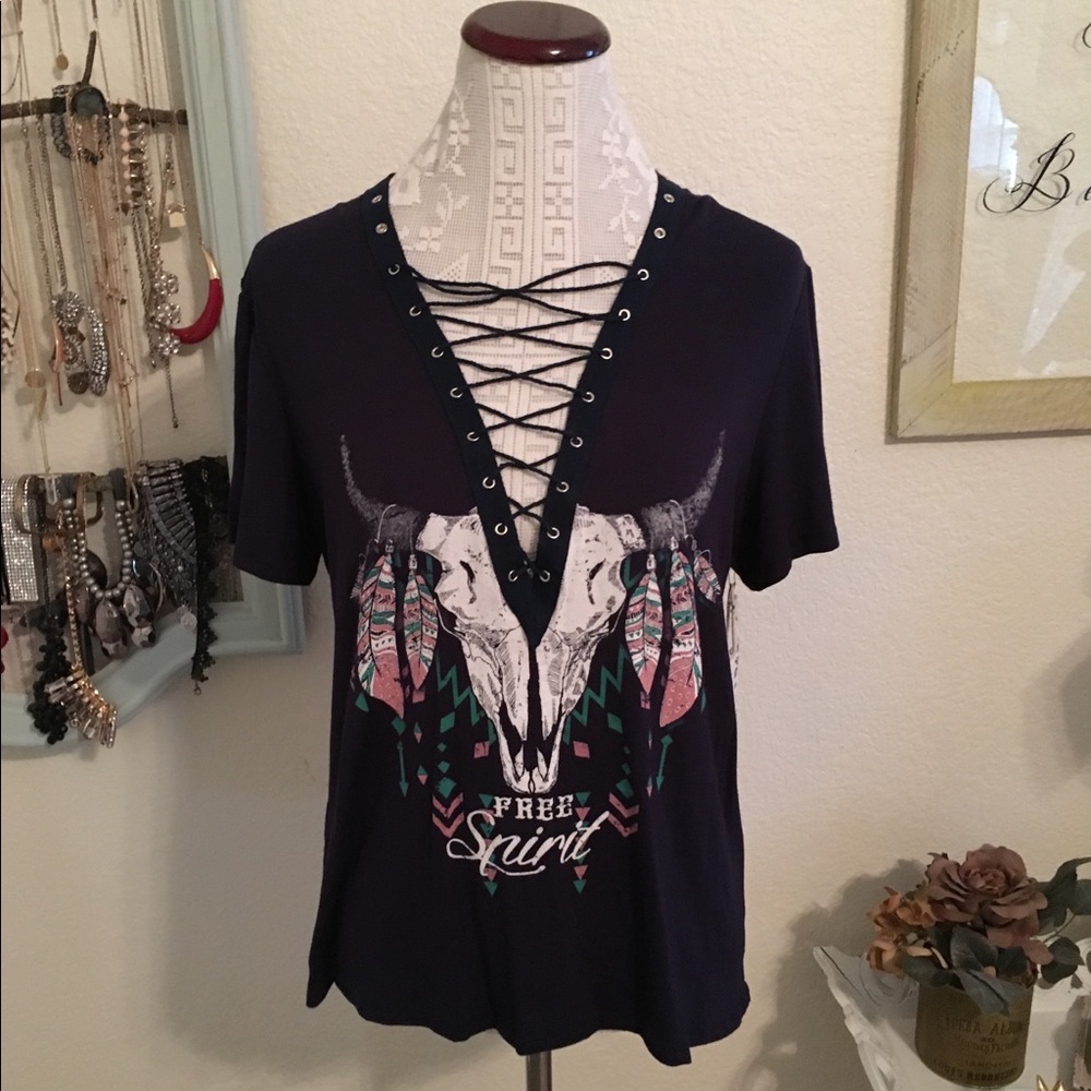 NWT Lace Up Front Graphic T-shirt